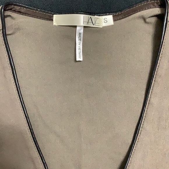 Style Vest - Picture 3 of 5